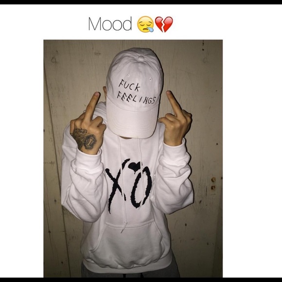 Profile Picture of Violeta Sanchez (@vilaaxo) on Poshmark