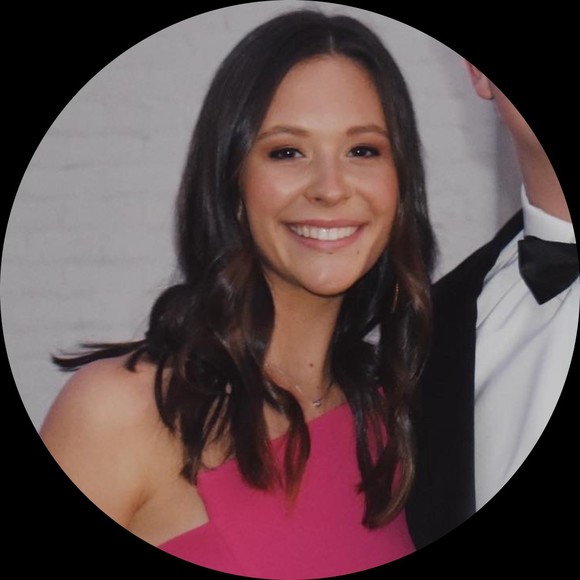 Profile Picture of Mackenzie Hudson (@mackenziehud945) on Poshmark