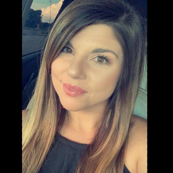 Profile Picture of Katelyn Pauley (@katelyn_pauley) on Poshmark