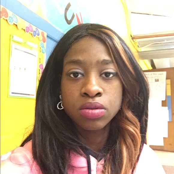 Profile Picture of Atavia Mitchell (@atavia47) on Poshmark