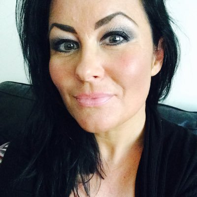 Profile Picture of Lesley Websteron Twitter