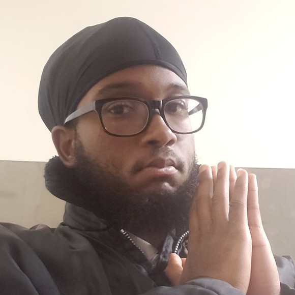 Profile Picture of Derrick Mathis (@derrickwolfrex) on Poshmark