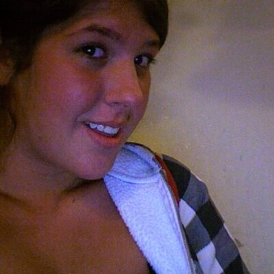 Profile Picture of Paige Sumner (@hawkeye1349) on Twitter