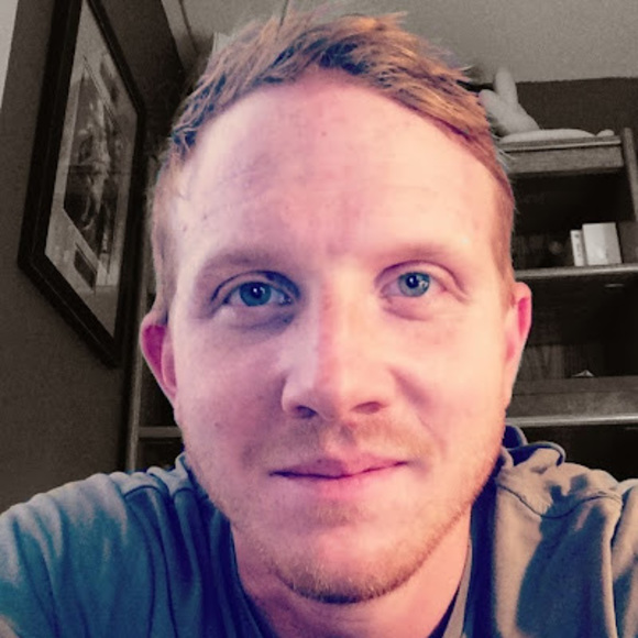 Profile Picture of Chris Trauter (@criesto) on Poshmark