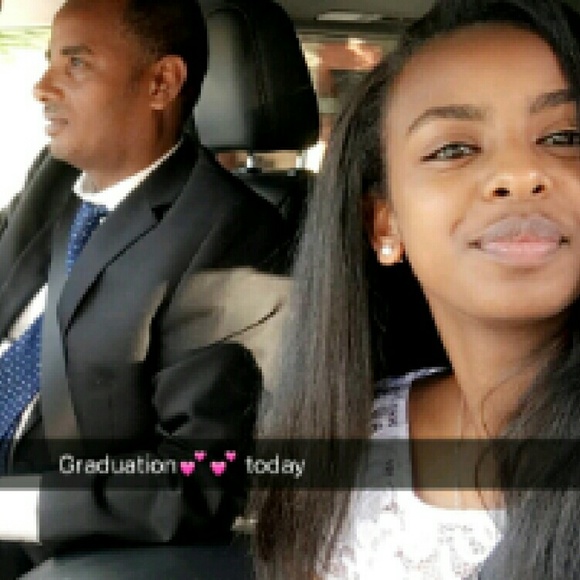 Profile Picture of Hinari Denebo (@hinari) on Poshmark