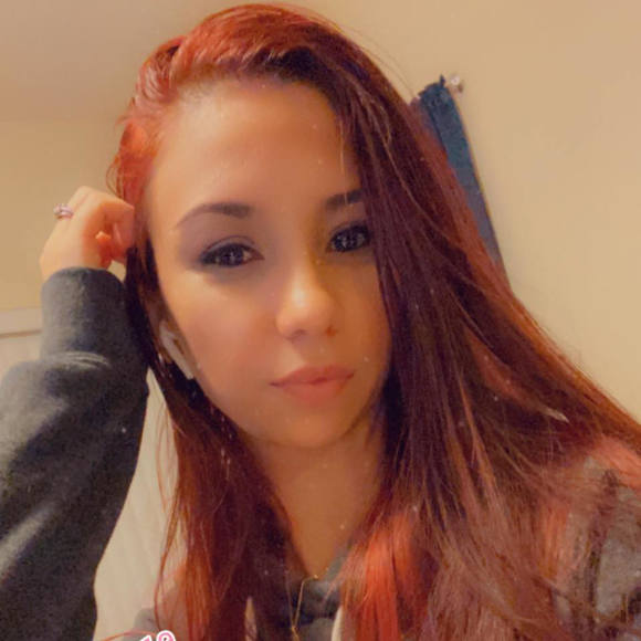 Profile Picture of Andrea Araque (@nanyaraque5) on Poshmark