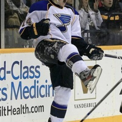 Eric Robillard - Twitter Profile Picture of Eric Robillard (@robey18) on Twitter