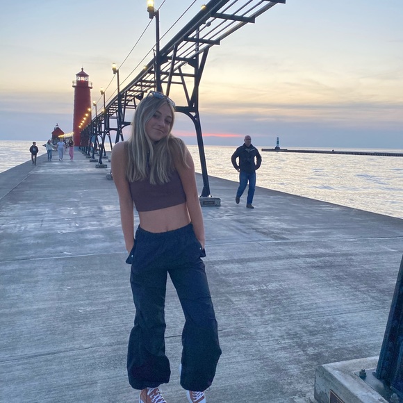 Profile Picture of Katelyn Fischer (@kfischer681) on Poshmark