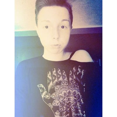 Profile Picture of Bradlee Scott Tucker (@bradleestucker) on Twitter
