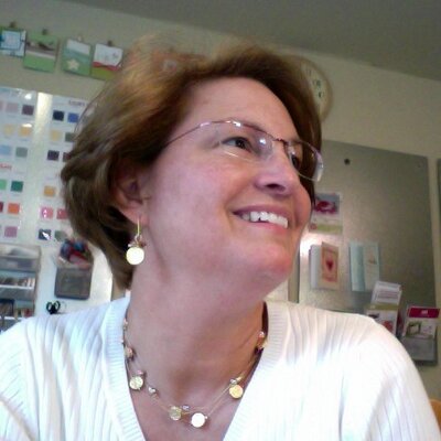 Profile Picture of Anne Beale Yancey (@mukibug) on Twitter