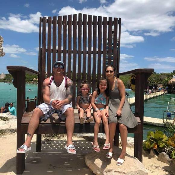 Profile Picture of Dustin Stenz (@attraction_247) on Poshmark