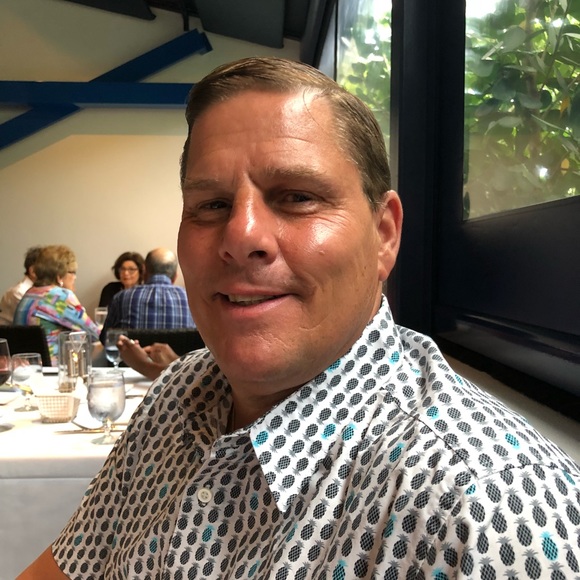 Profile Picture of Bill Seufert (@wpseufert) on Poshmark