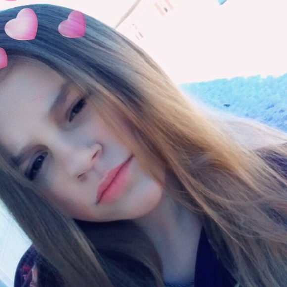 Harmony Jensen - Poshmark Profile Picture of Harmony Jensen (@itswayningout) on Poshmark