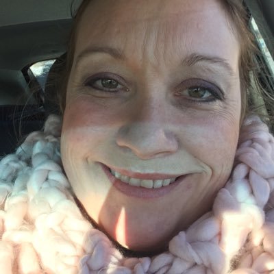 Profile Picture of Julia Boehme (@julia_boehme) on Twitter