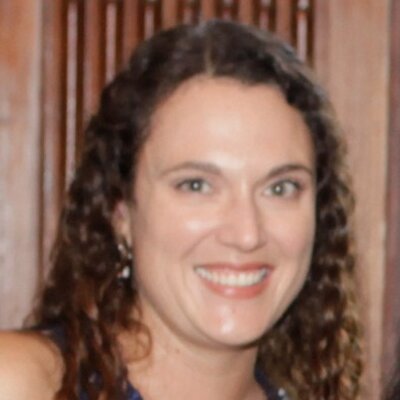 Profile Picture of Carla Marienfeld (@DrMarienfeld) on Twitter