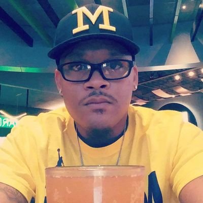 Hal Wayne Hinton - Twitter Profile Picture of Hal Wayne Hinton (@mrsir1059) on Twitter