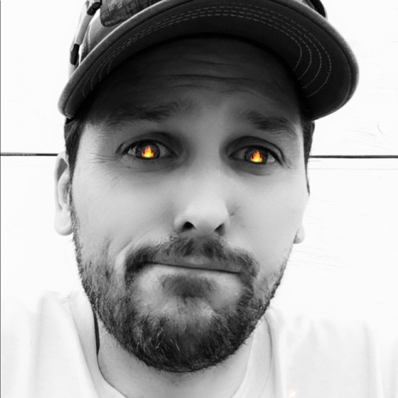 Profile Picture of Benjamin Lowenbach (@blowenbach) on Poshmark