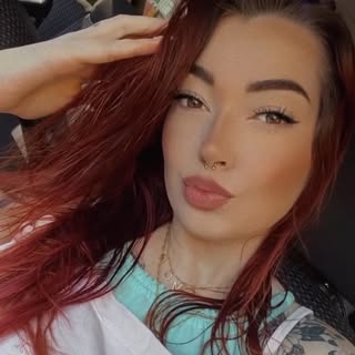 Profile Picture of alice rocha (@alicesrocha) on Instagram