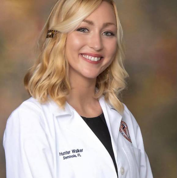 Profile Picture of Hunter Walker (@cheergrl2395) on Poshmark