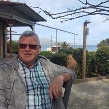 Profile Picture of Neil Humphrey (@NeilHumphrey10) on Twitter