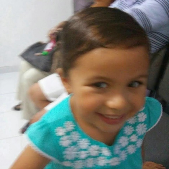 Profile Picture of Romy Echavez (@echavezromy) on Poshmark