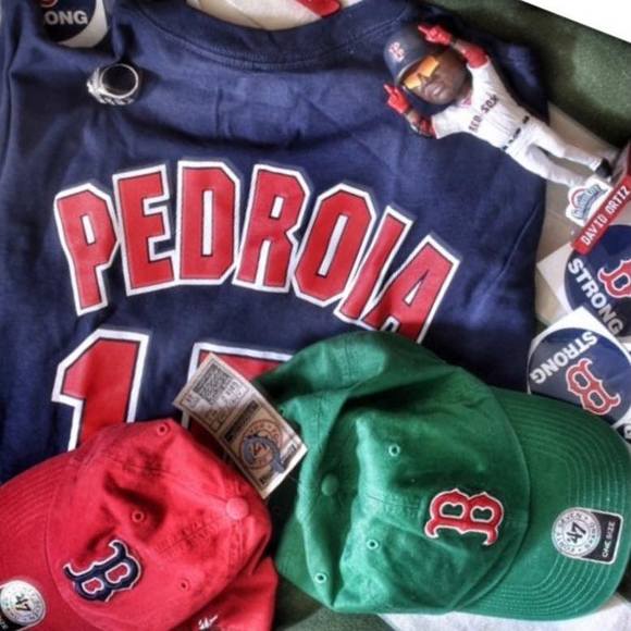 Profile Picture of Alex Villegas (@avillegas4) on Poshmark