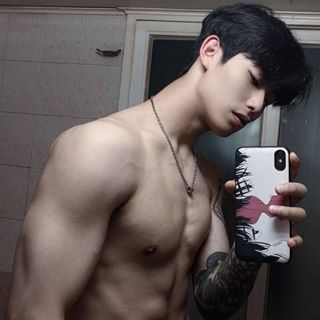 Profile Picture of Choe Hyeok Geun (@choehyeok.geun.9) on Facebook