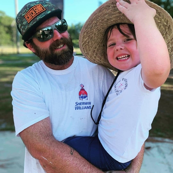 Profile Picture of James Lowe (@runninkoma) on Poshmark