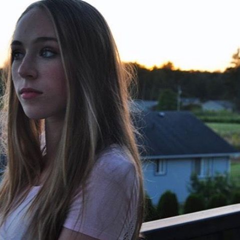 Profile Picture of amandafour (@amandafour) on Tiktok