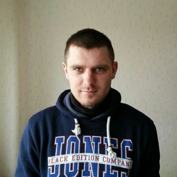 Profile Picture of Noah wong Noah wong (@noahwong4672) on Poshmark