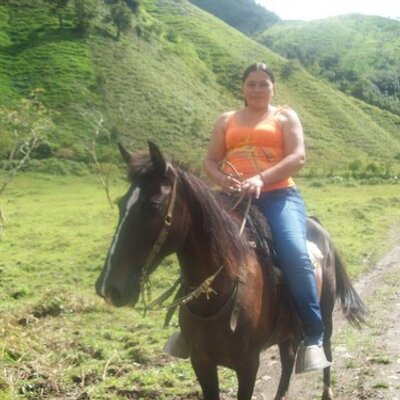 Profile Picture of Stella Restrepo (@stellarestrepo2) on Twitter