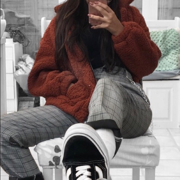 Profile Picture of Giselle Cordero (@angeliccx) on Poshmark