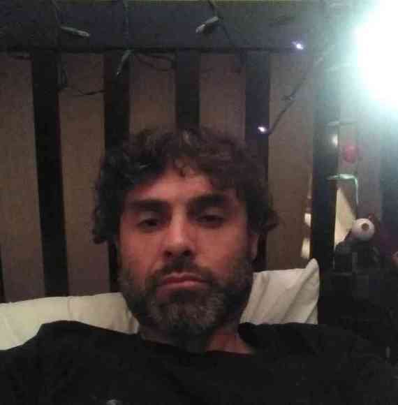 Profile Picture of Michael Hayes (@michaelhayes334) on Poshmark