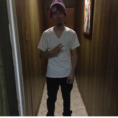 Profile Picture of Andrew Ramos (@KenKirishimaa) on Twitter