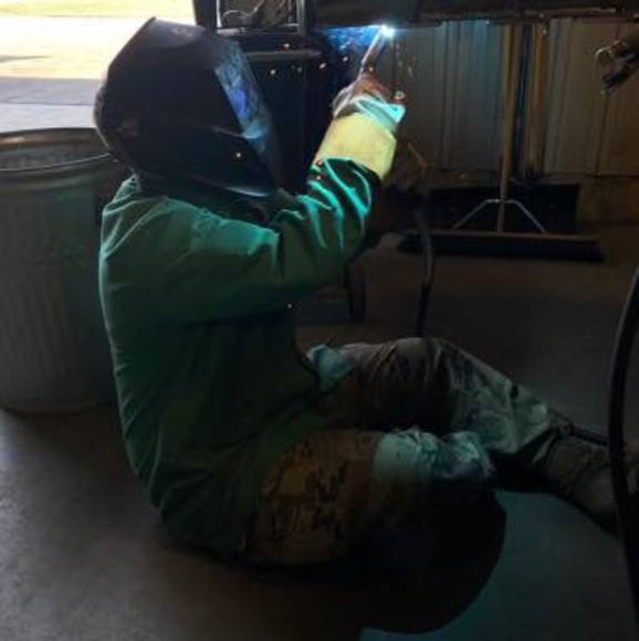 Profile Picture of Drew Feenstra (@dfeenstra96) on Poshmark