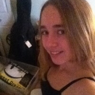Profile Picture of Michaela Nichols (@mickey_mouse_69) on Twitter