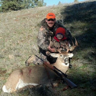 Profile Picture of Jeff Farley (@Fardog09) on Twitter