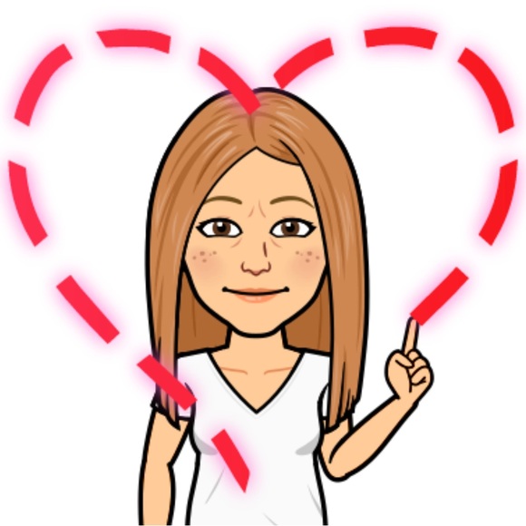 Profile Picture of Jenny Dixon (@hush50) on Poshmark