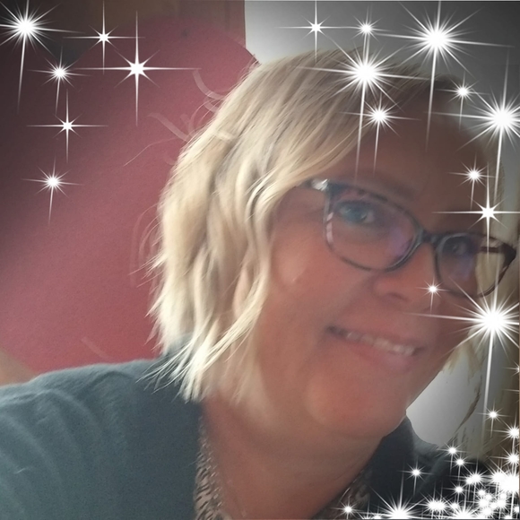 Profile Picture of Doreen Jost scott (@mattnjess09) on Poshmark