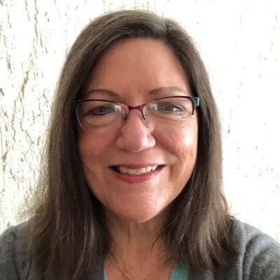 Profile Picture of Kate Robertson (@katespins) on Twitter