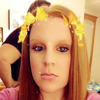 Profile Picture of Alyssa Montgomery (@AlyssaClaire89) on Twitter