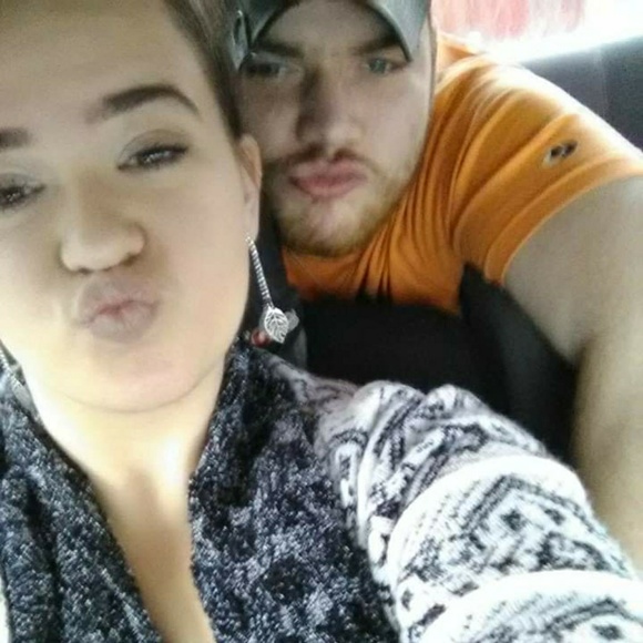 Profile Picture of Porscha Eltrich (@porschae24) on Poshmark