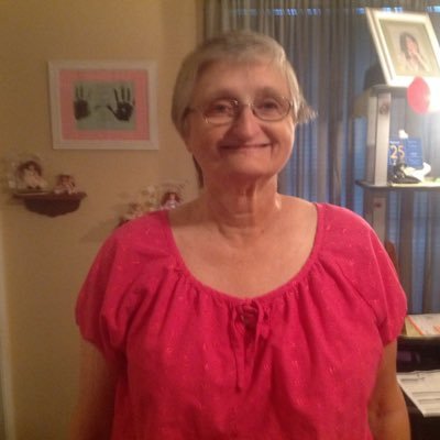 Cynthia L. Becker - Twitter Profile Picture of Cynthia L. Becker (@Crazzylouise) on Twitter