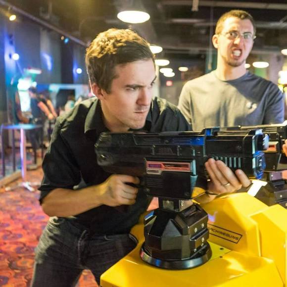 Profile Picture of Louie Hachmeister (@syrellis) on Poshmark