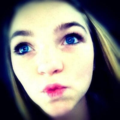 Autumn Paige Sneed - Twitter Profile Picture of Autumn Paige Sneed (@Autumn_Pottom) on Twitter