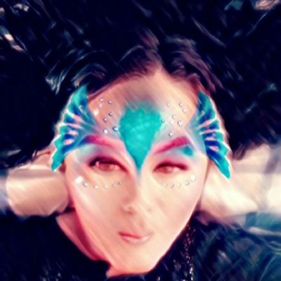 Profile Picture of Lora Lee Porter (@loralee1971) on Twitter