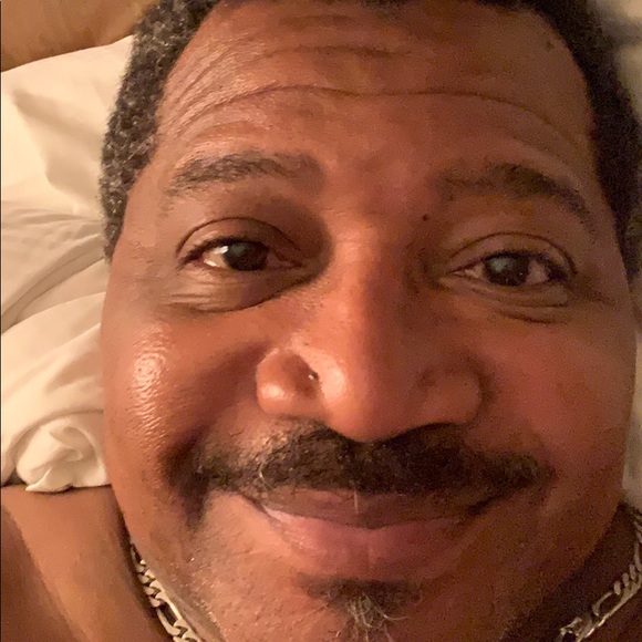 Profile Picture of Corey Hardin (@crooner) on Poshmark