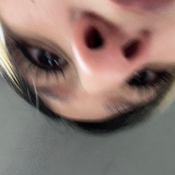 Profile Picture of Kiowa S (@ucyand) on Poshmark