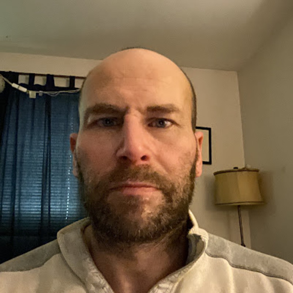 Profile Picture of Eric Myren (@erock666999) on Poshmark