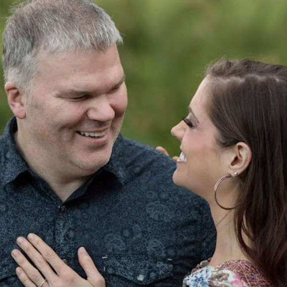 Profile Picture of Noel & stephanie Barbuto/graham (@teamgrabuto) on Poshmark